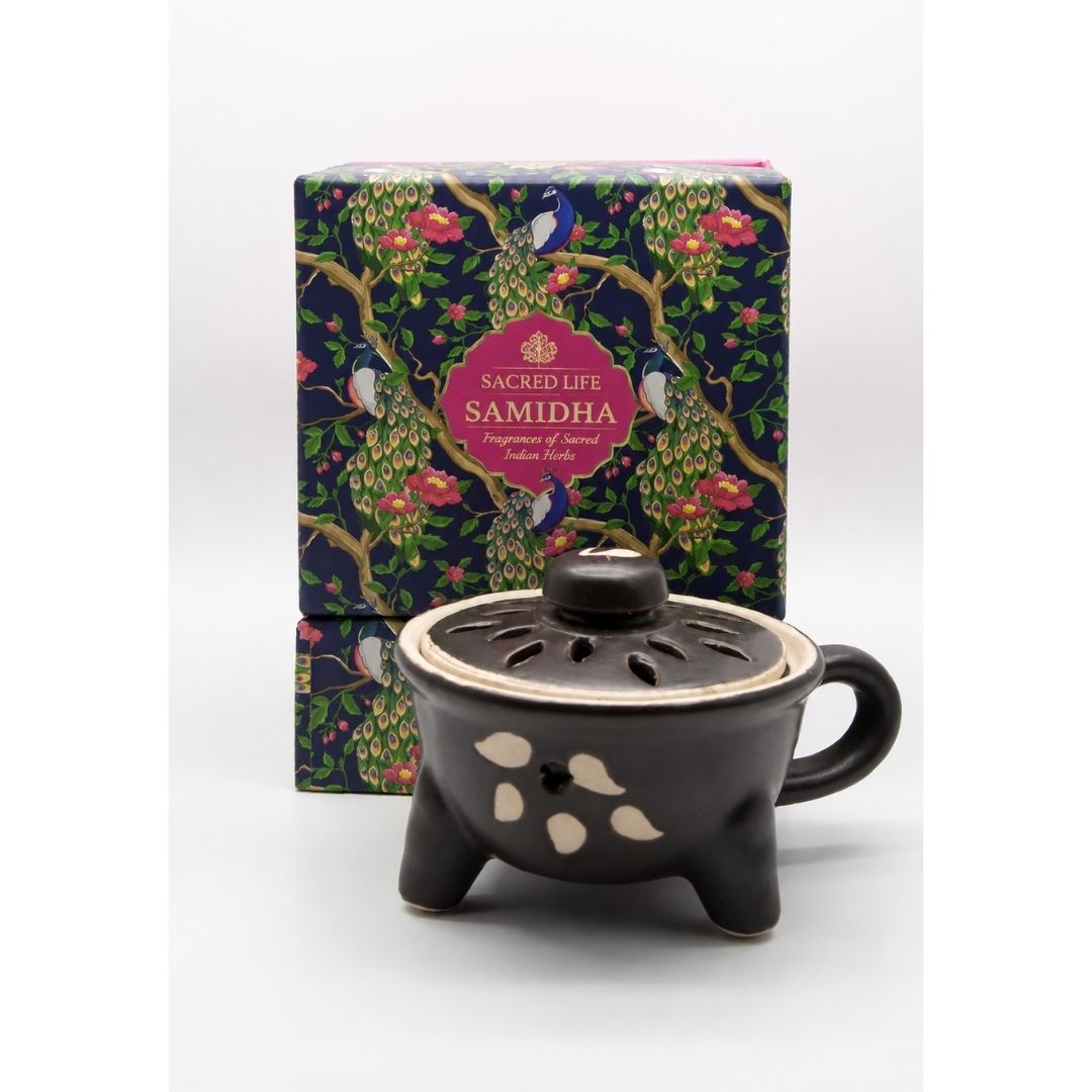 Sacred Life Samidha Mini Havan Set Black