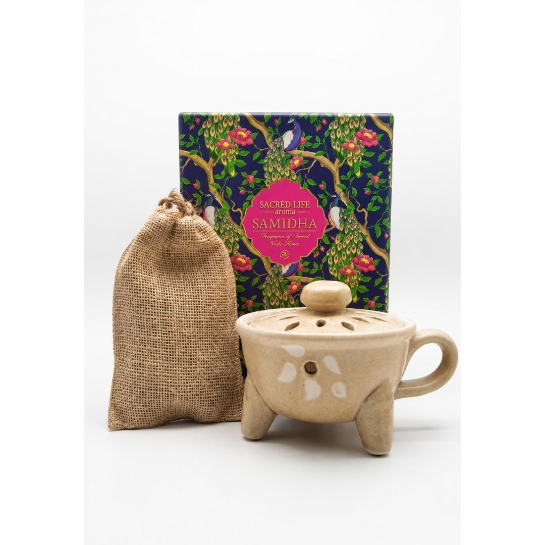 Sacred Life Samidha Mini Havan Set Ivory Beige